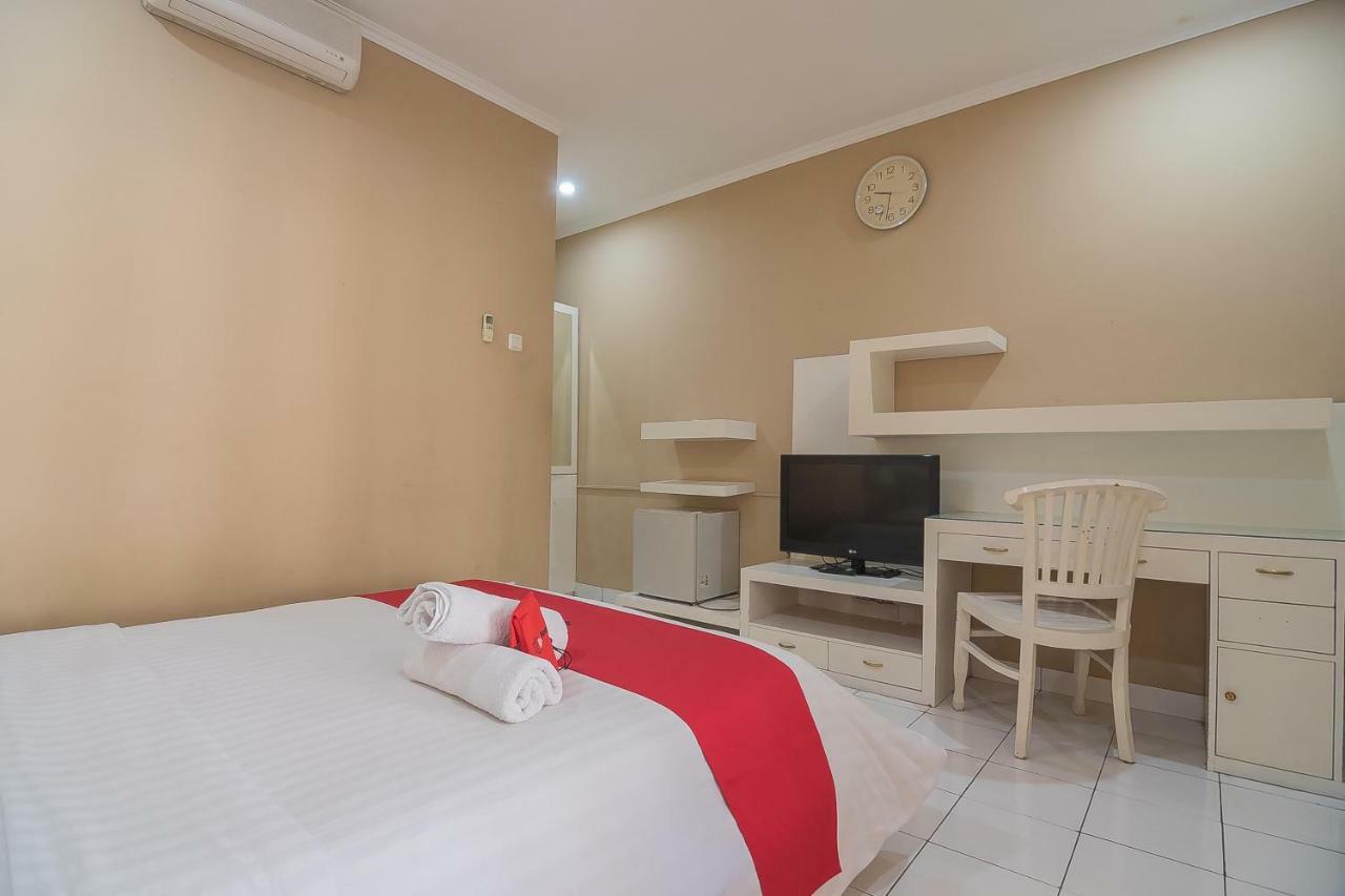Hotel Reddoorz Near Setrasari Mall 2 Bandung